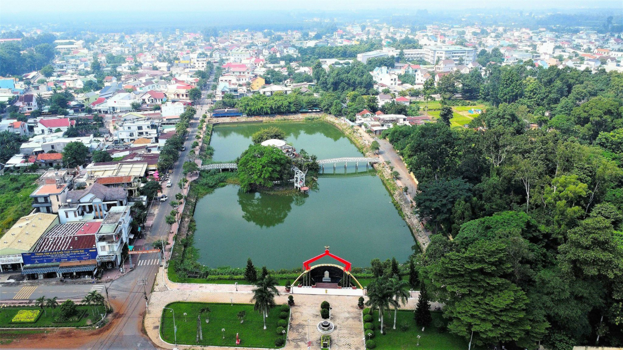 Bia chiến thắng yếu khu quân sự Trảng Bom